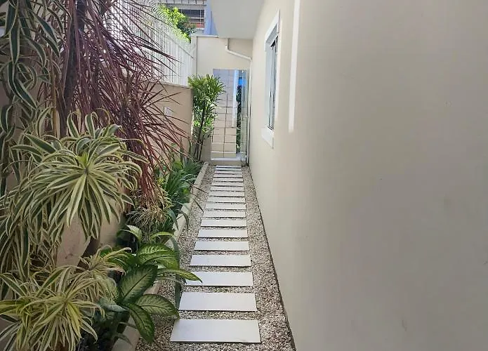 Ap Frente A Praca Bem Localizado 02